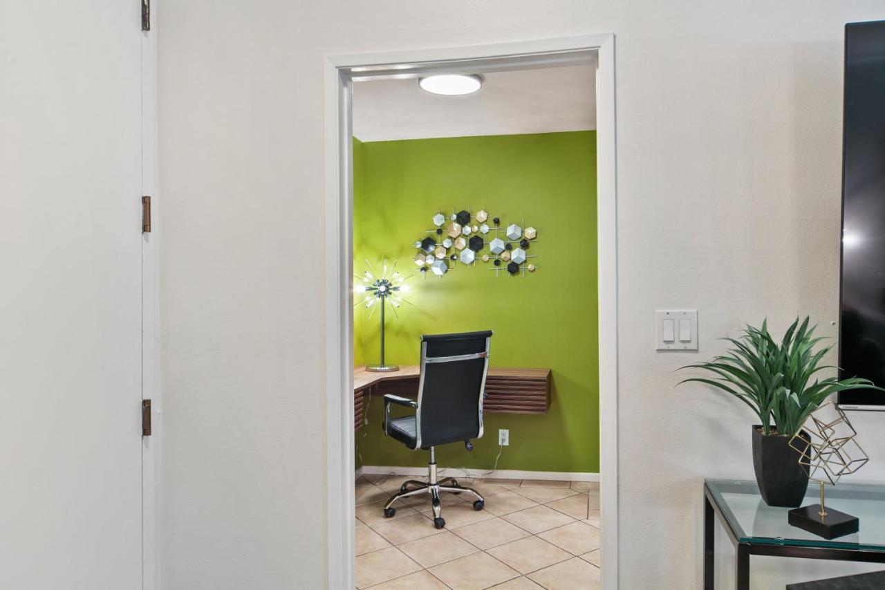 Beverly Hills Gem 1 Bedroom Apt With Parking 218 Los Angeles Luaran gambar